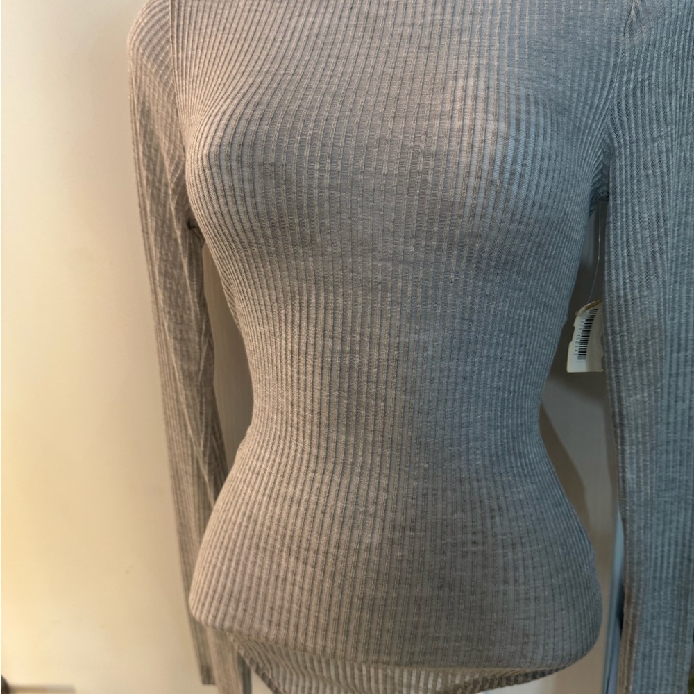 Gray Ribbed Long Sleeve Top